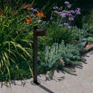 marset-hr-plaff-on-bollard-with-ambiance-800x1200-fc528003e0af311a2a54d674ea9a0175.jpg